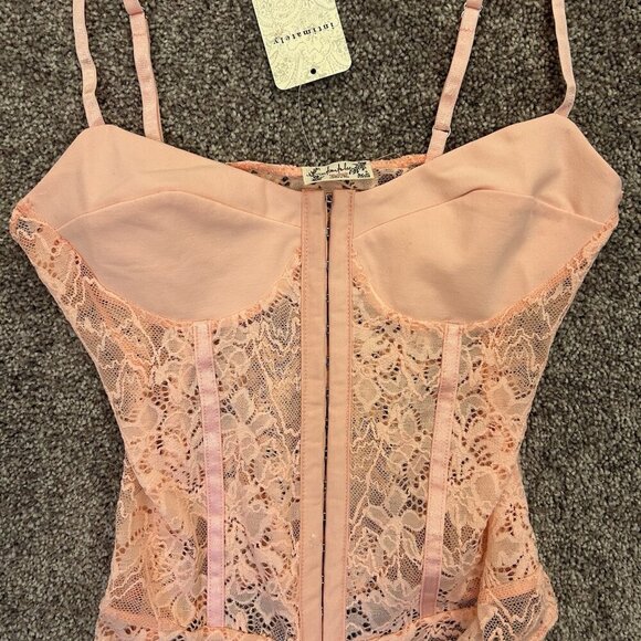 Free People Women's Lace Night Rhythm Bodysuit Size XS Pink Thong NWT $78 - Picture 5 of 16